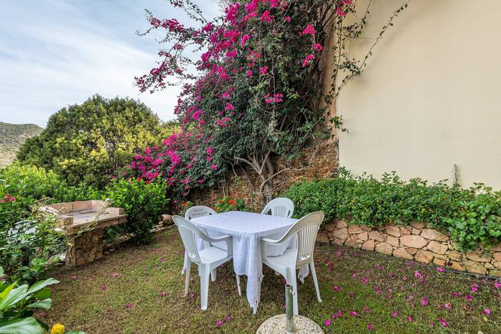 Ferienhaus für 4 Personen, mit Garten in Chia - 2