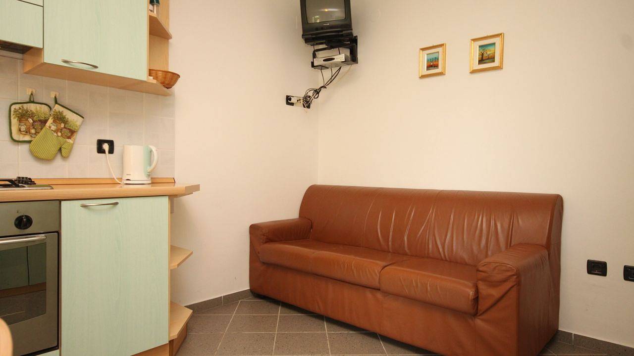 Ganze Ferienwohnung, Ferienwohnung für 4 Personen (48 m²) in Nerezine in Nerezine, Lošinj