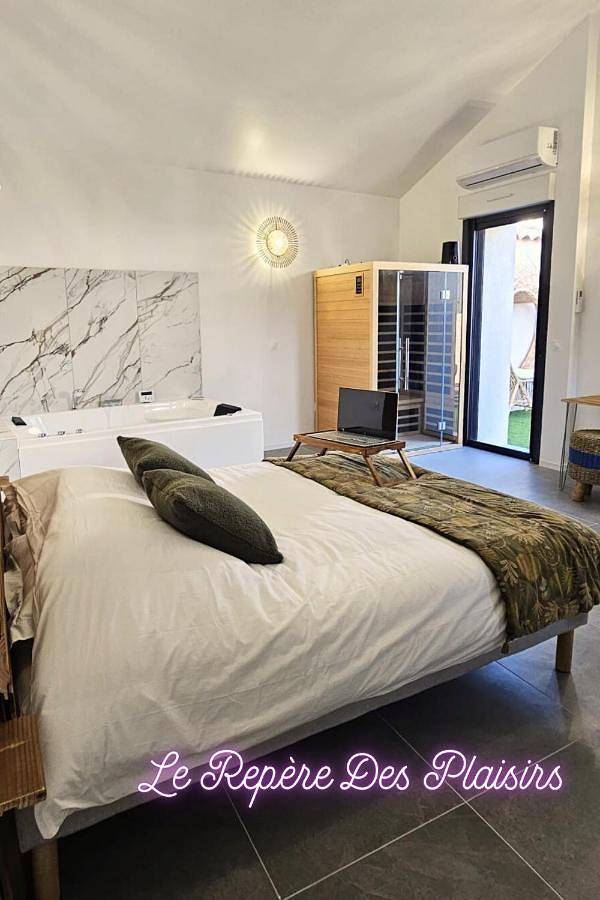 Villa pour 2 personnes, avec sauna ainsi que jardin et jacuzzi à Allauch - 3