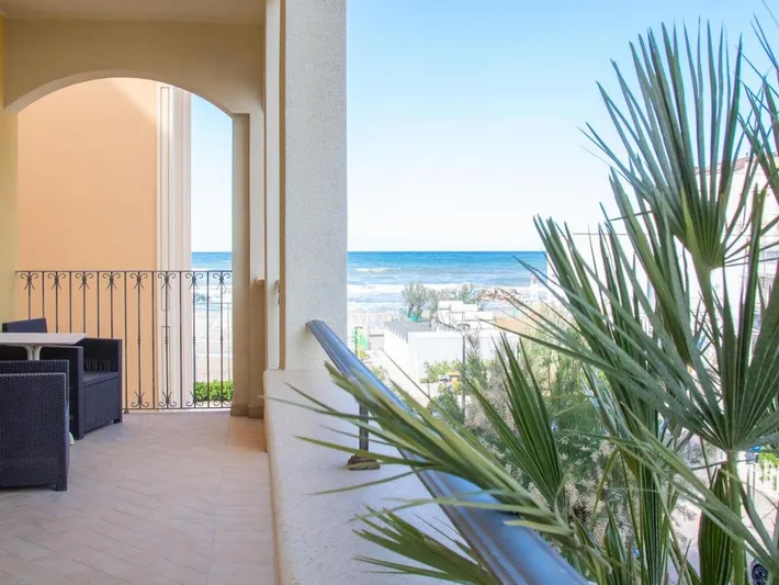 Hotel per 4 persone, con balcone e piscina per bambini nonché piscina - 1