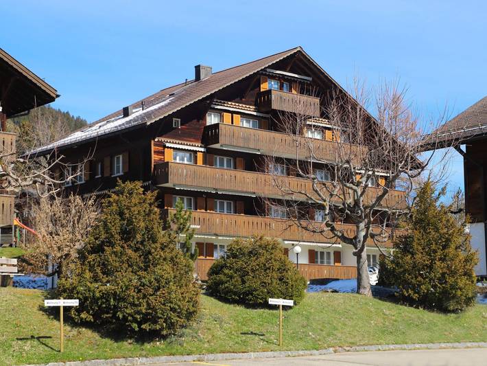 Ferienwohnung für 2 Personen in Saanen
