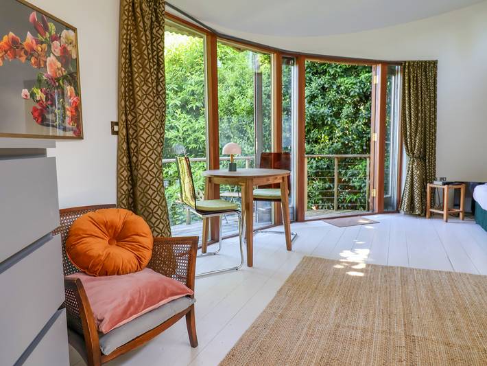 Ferienhaus für 2 Personen, mit Balkon/Terrasse und Garten in Dorset - 4