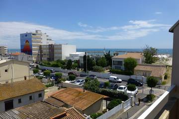 Gîte pour 5 personnes, avec terrasse dans Carnon-Plage