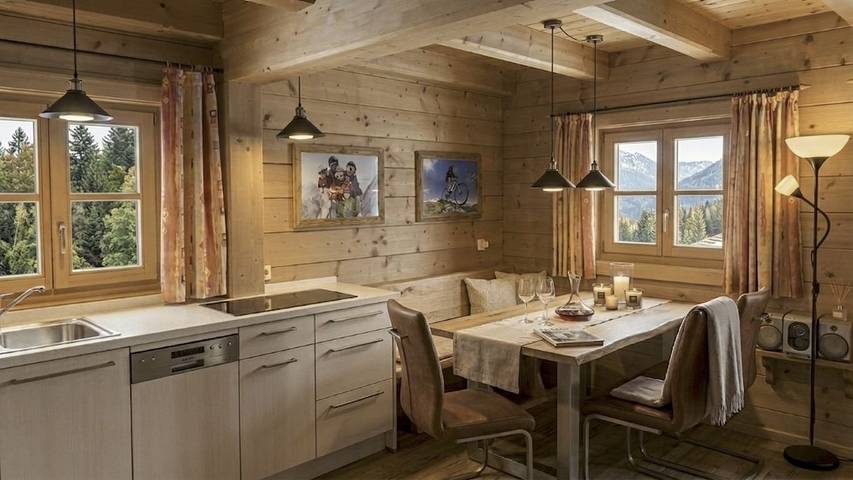Ferienwohnung für 2 Personen, mit Balkon und Whirlpool sowie Terrasse und Sauna am Schliersee
