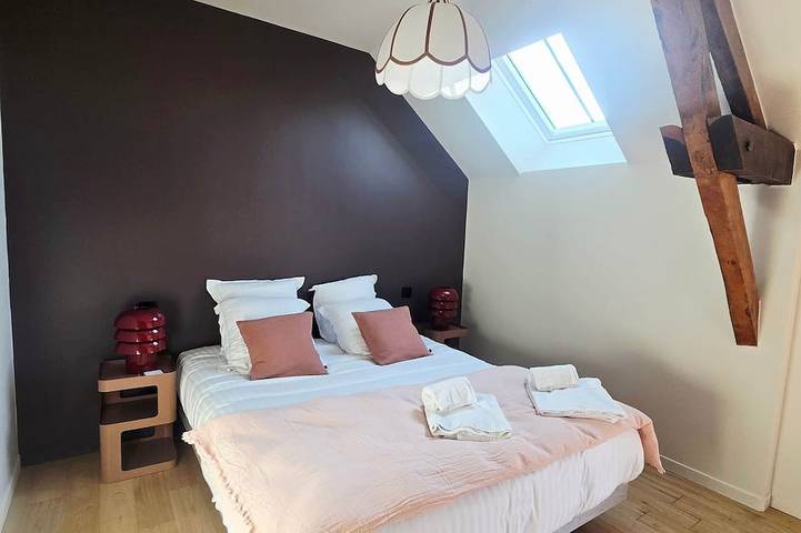 Location de vacances pour 10 personnes, avec jardin à Genêts - 3