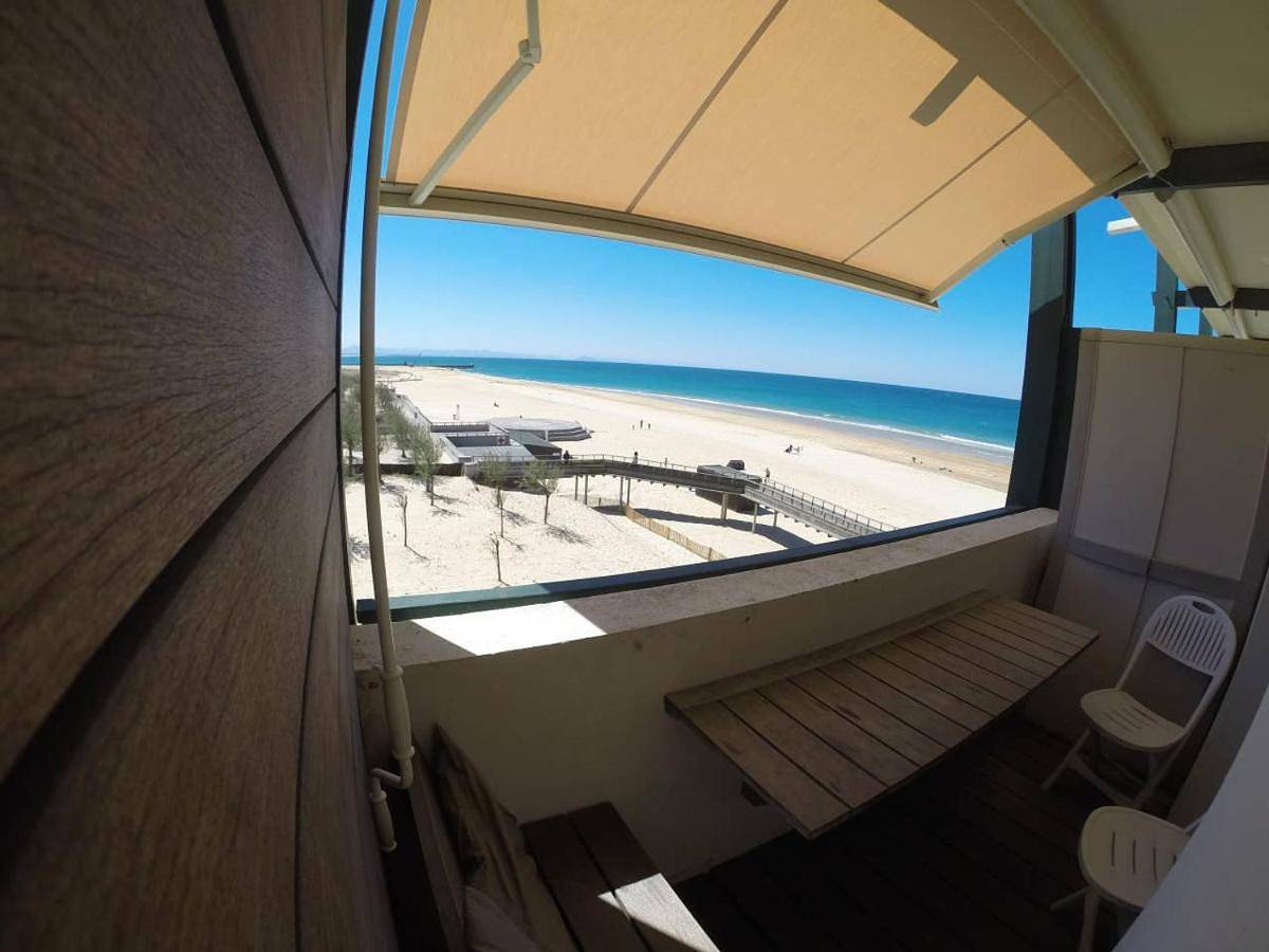 Appartement entier, Studio front de mer Hossegor vue ocean plein sud 2 personnes in Hossegor, Côte d’Argent