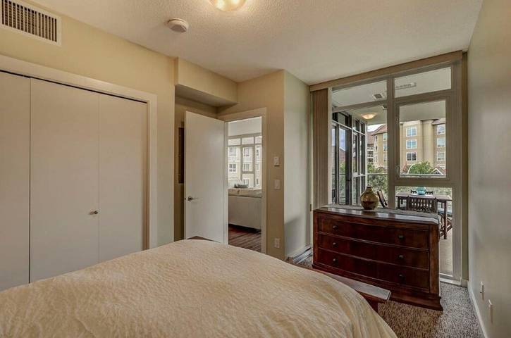 Vacation rental for 5 people, with hot tub and balcony in Kelowna