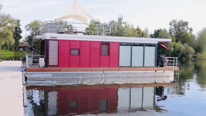 Ferienwohnung für 5 Personen, mit Terrasse und Seeblick in Höxter