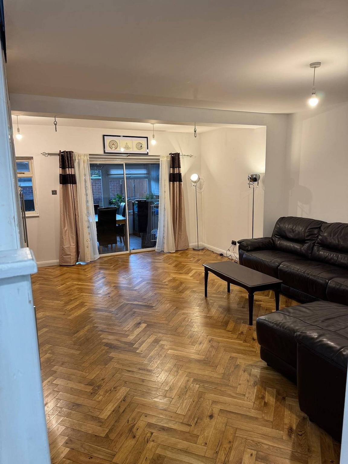 Acogedora habitación en casa compartida en Ashford in Ashford, Región de Ashford