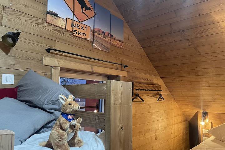 5* gîte with indoor pool, sauna, 20 mins from ski slopes, 300 m from a lake in Saulxures-sur-Moselotte, Parc naturel régional des Ballons des Vosges