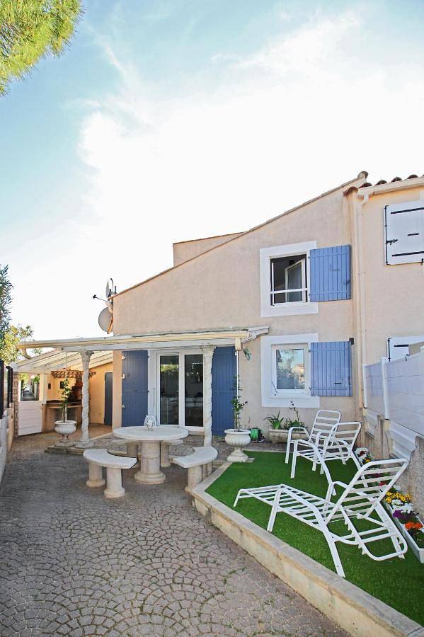 Ferienhaus für 4 Personen, mit Pool und Garten sowie Ausblick, kinderfreundlich in Frontignan - 2