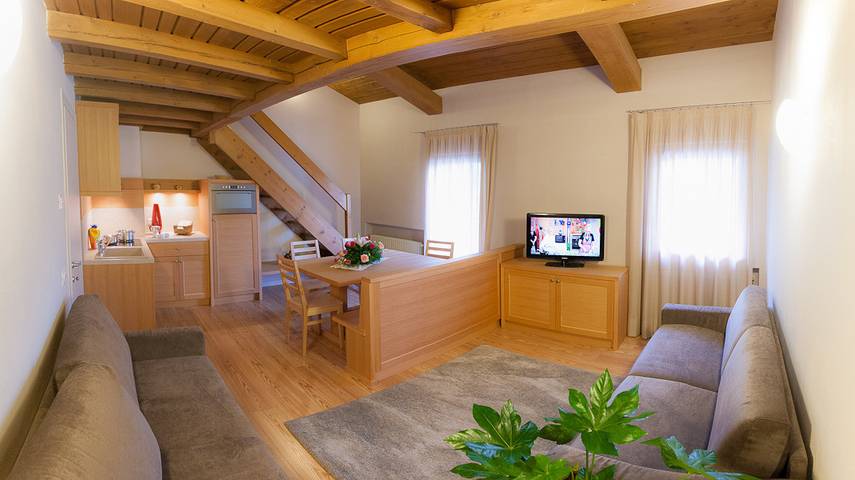 Gîte pour 7 personnes, avec Balcon et Vue sur le lac à Alleghe