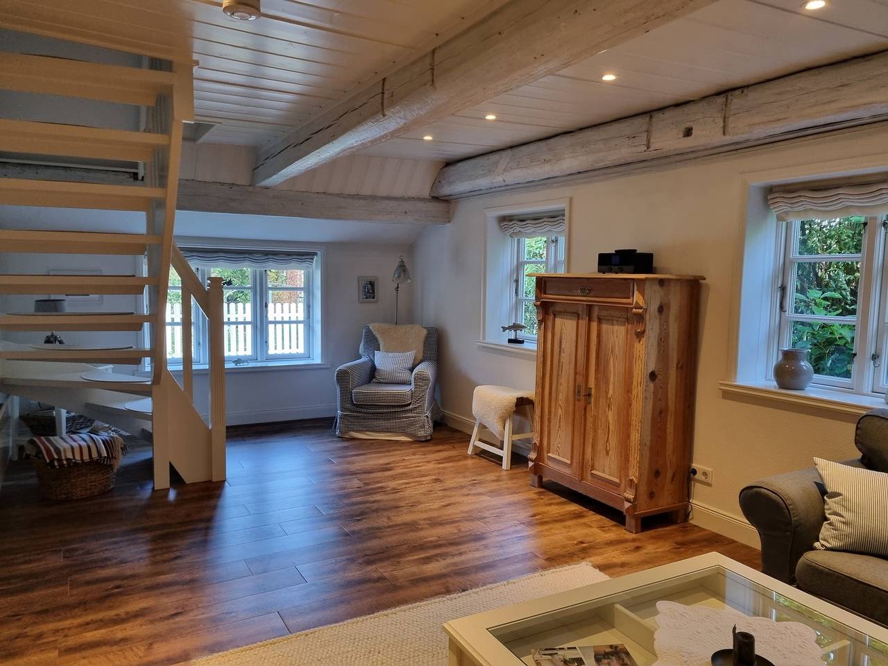 Ganze Ferienwohnung, Sütjers Hüs - großes Nest in Toftum (Föhr), Oldsum