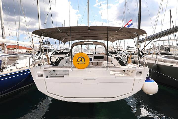 Barca per 8 persone in Croazia