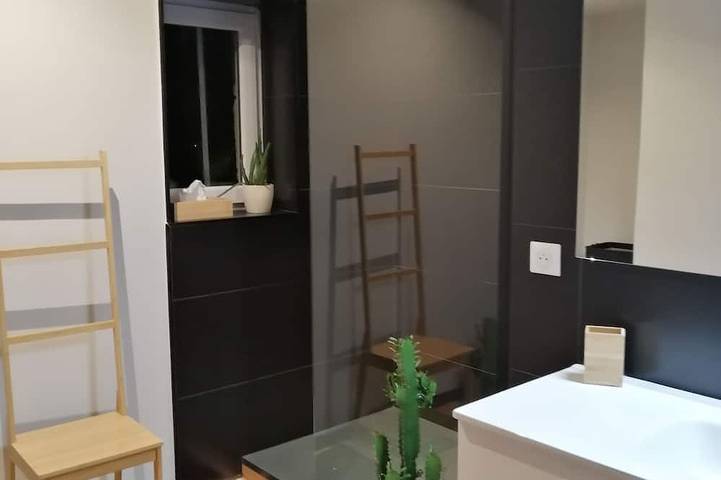 Location de vacances pour 8 personnes, avec jardin et terrasse à Solignac-sur-Loire - 2