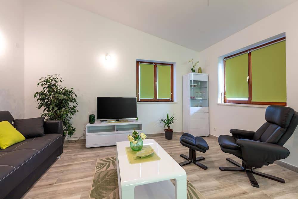 Avslappende fredelig hus med spektakulær utsikt over Split in Klis, Split-Dalmatia
