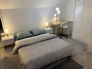 Gîte pour 2 personnes, avec terrasse et vue à Limay (homonymie)