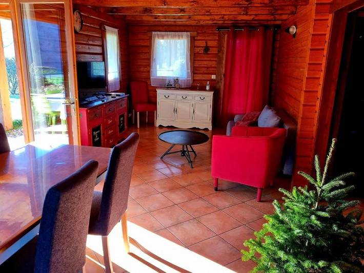 Gîte pour 5 personnes, avec jardin et vue à Mauzac-et-Grand-Castang - 4