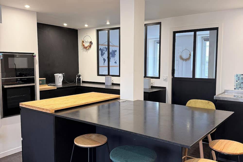 Ganze Wohnung, Granville 3-bedroom apartment in Granville, Côte de la Déroute
