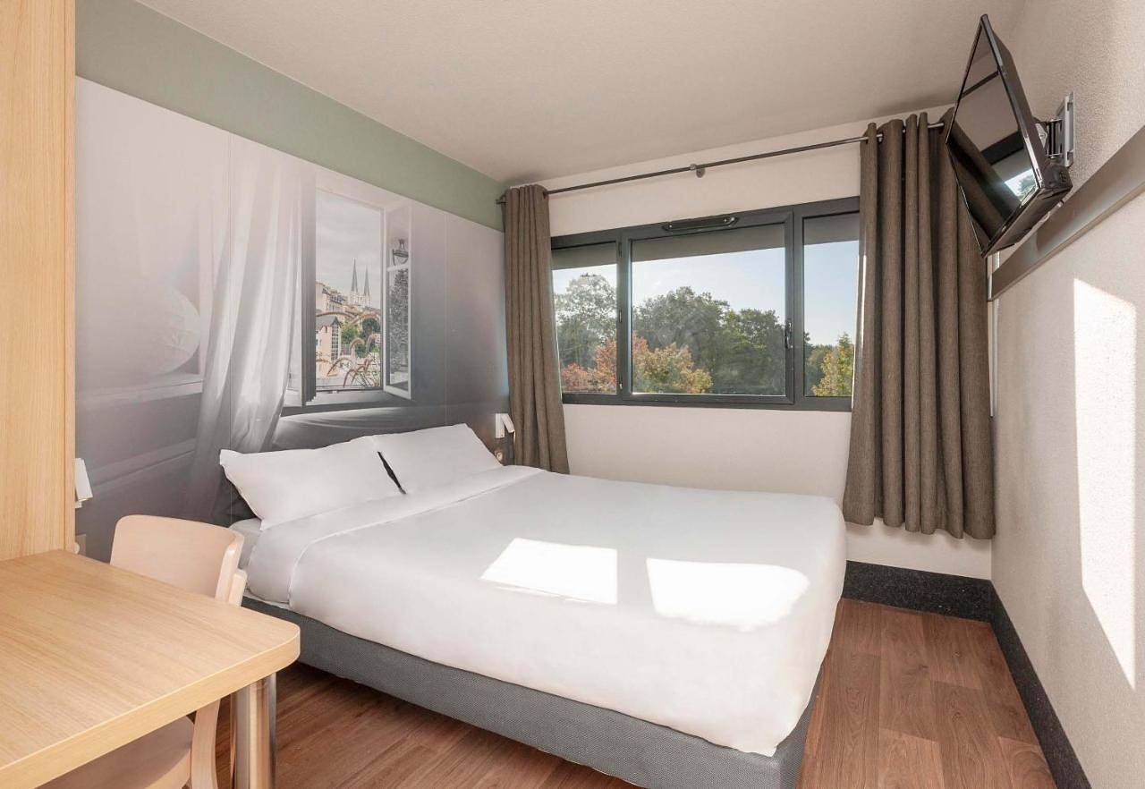 B&B Hotel Pau Zénith in Pau, Béarn