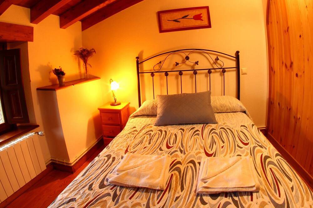 Gîte Las Espinas pour 6 personnes in Soba, Miera Valley
