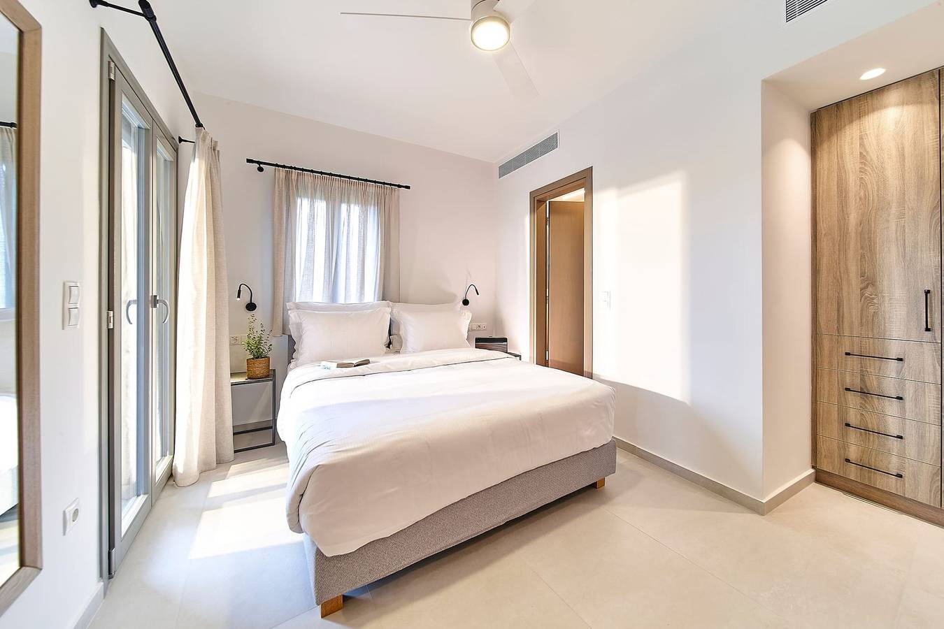 Villa with Sea and Pool View in Cyclades