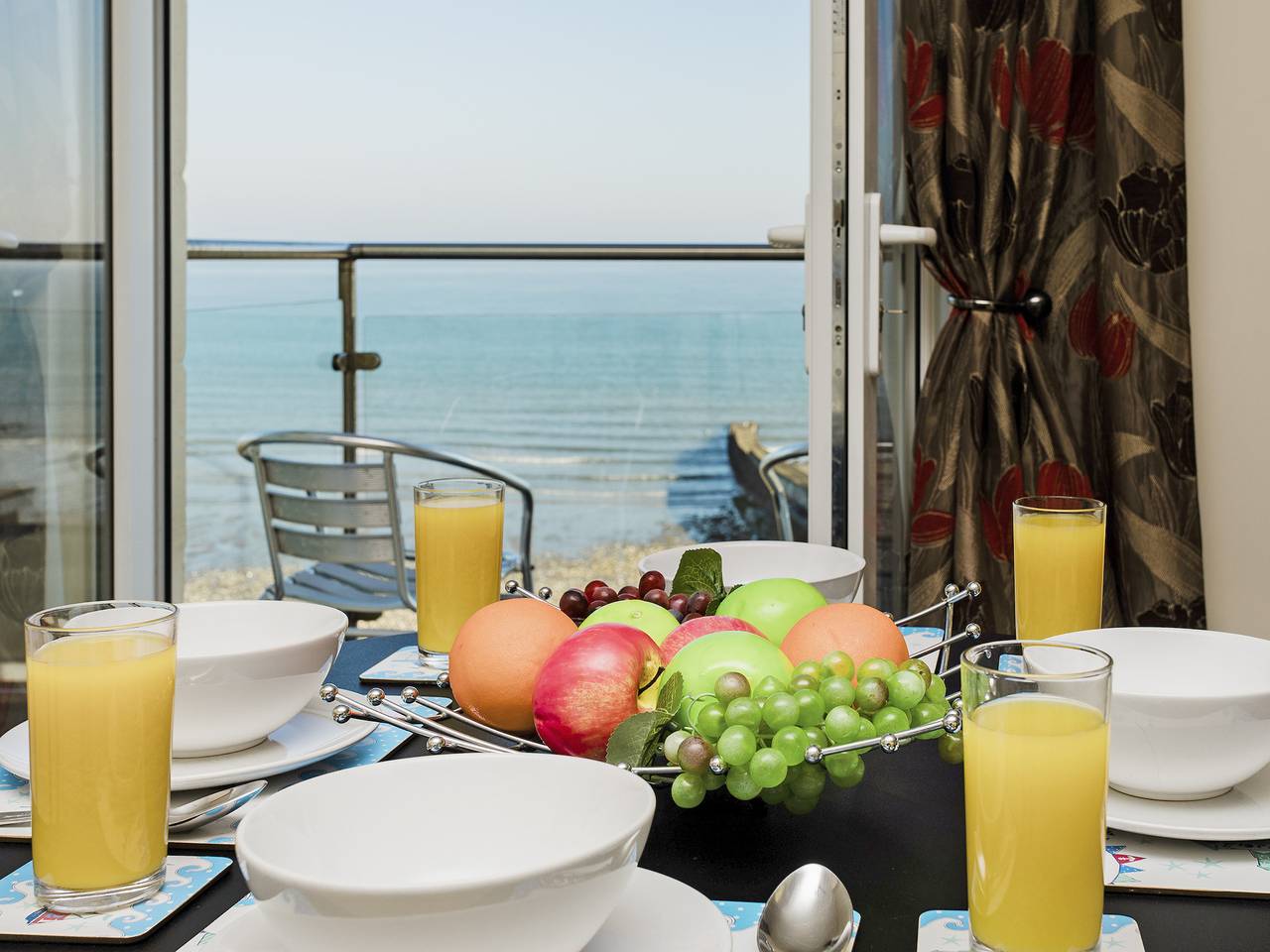 Sunny Beach Apartments in Shanklin, Isla de Wight