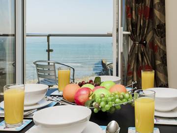 Chalet for 4 People in Shanklin, South East England, Photo 4