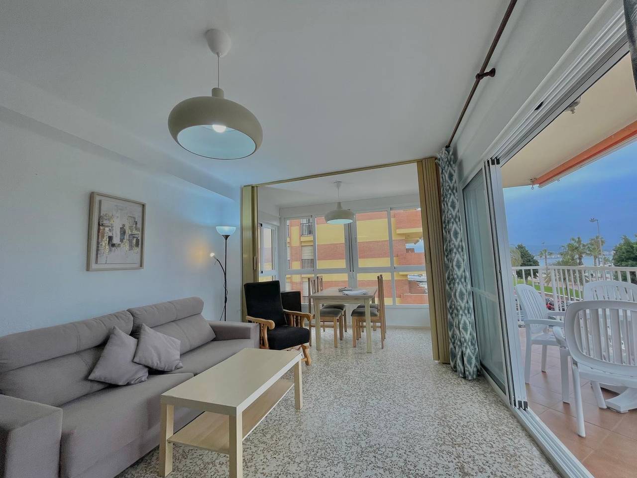 Appartement entier, Terrasol San Gerardo 2-2-2 Frontal Al Mar in Playa de Torre del Mar, Torre del Mar