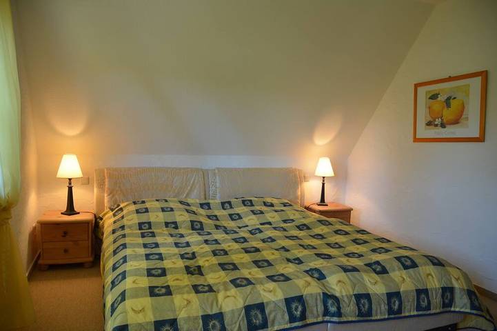 Ferienhaus für 4 Personen, mit Garten und Sauna sowie Balkon in Lancken-Granitz - 2