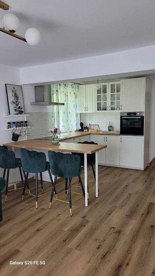 Appartement de vacances pour 6 personnes, avec balcon