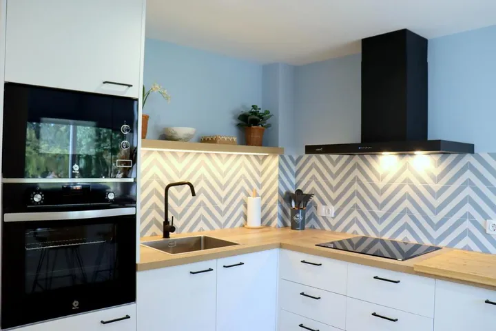 Ferienwohnung für 6 Personen, mit Ausblick und Balkon - 1