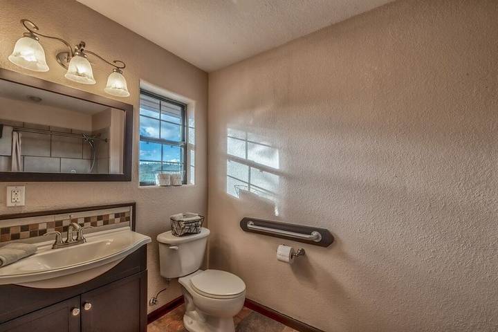 Blockhütte für 6 Personen, mit Whirlpool und Balkon - 1