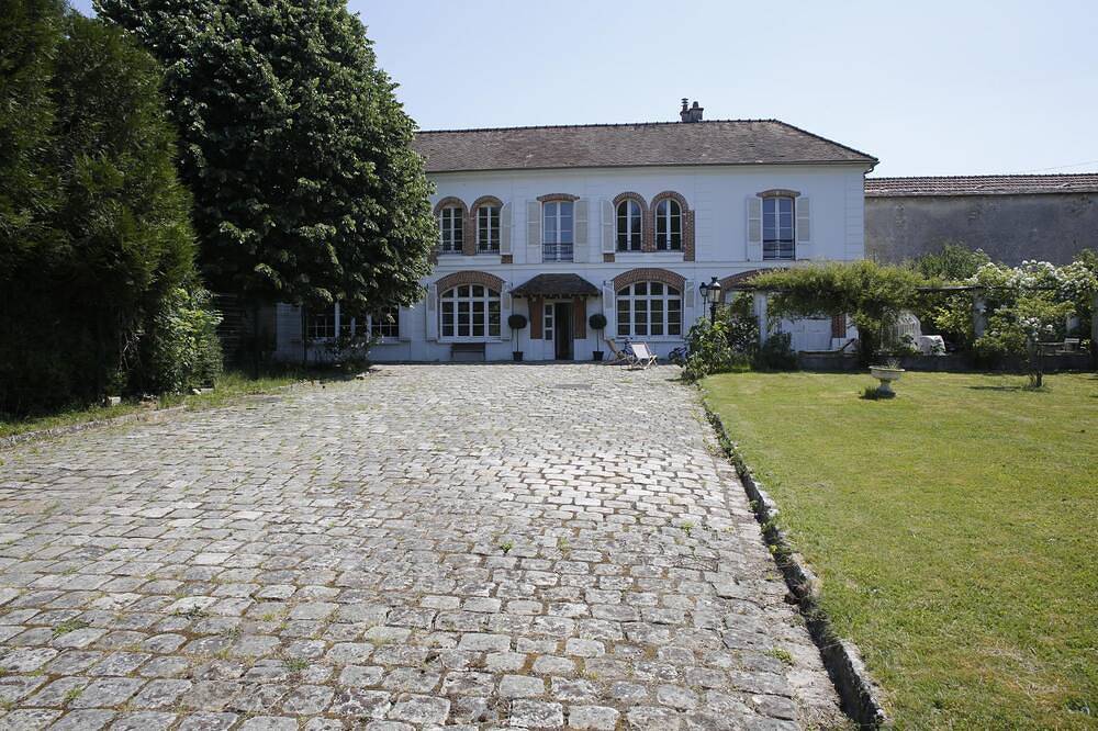 Grande maison de caractère 19ème in Vulaines-sur-Seine, Seine-et-Marne