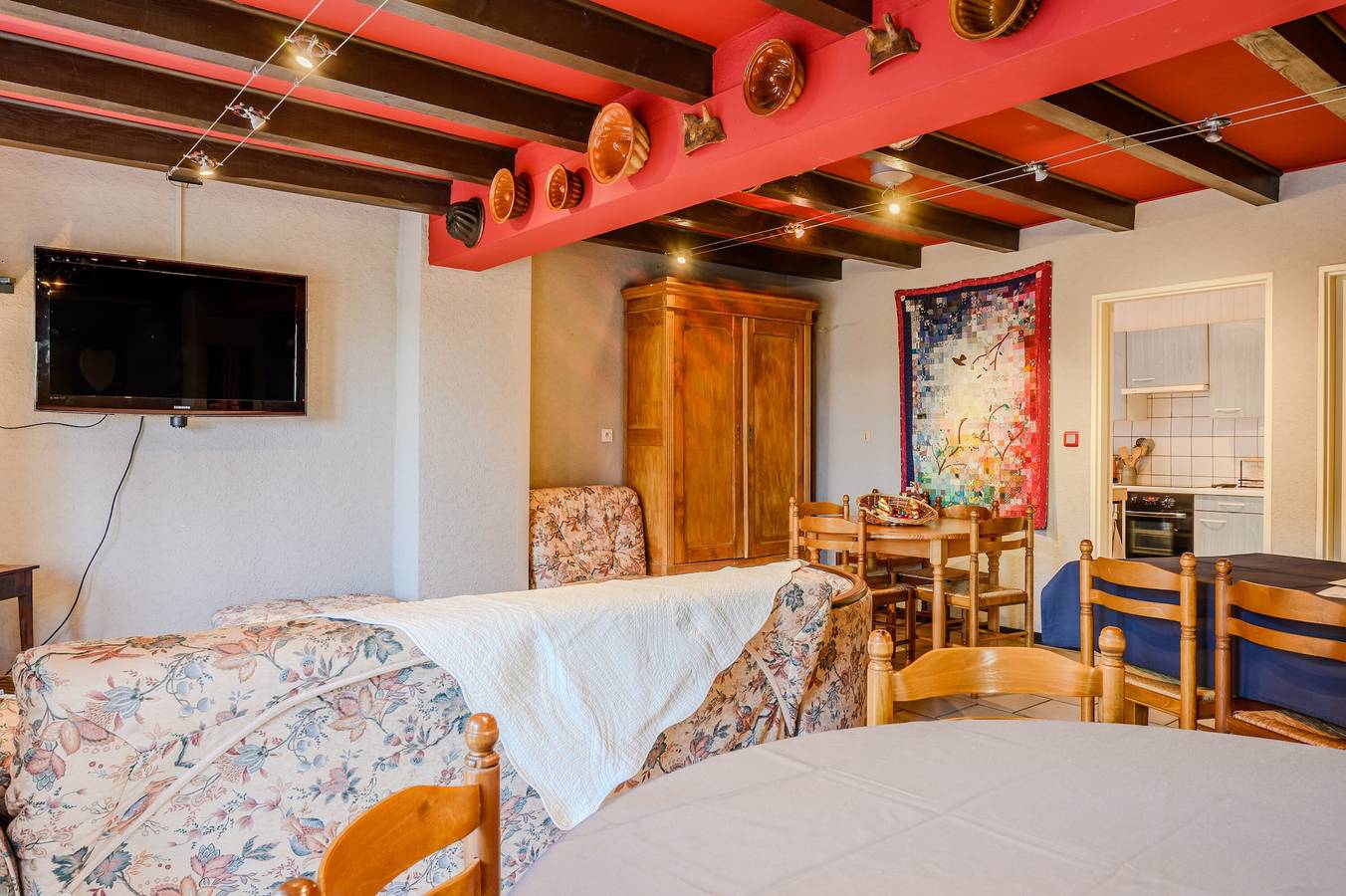 Maison de vacances 'Sur La Route Du Vin' avec balcons et Wi-Fi in Rorschwihr, Parc naturel régional des Ballons des Vosges