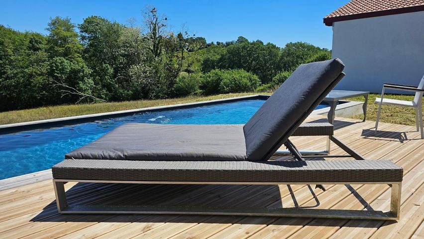 Location de vacances pour 8 personnes, avec jardin ainsi que piscine et vue à Arbonne - 3