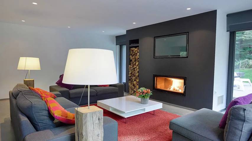 Location de vacances pour 9 personnes, avec jardin à Jalhay