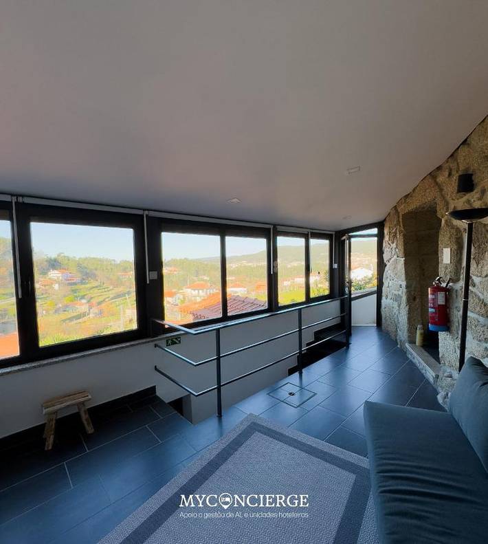Casa rural para 10 personas, con Balcón y Terraza además de Piscina y Vistas en Vale de Cambra - 3