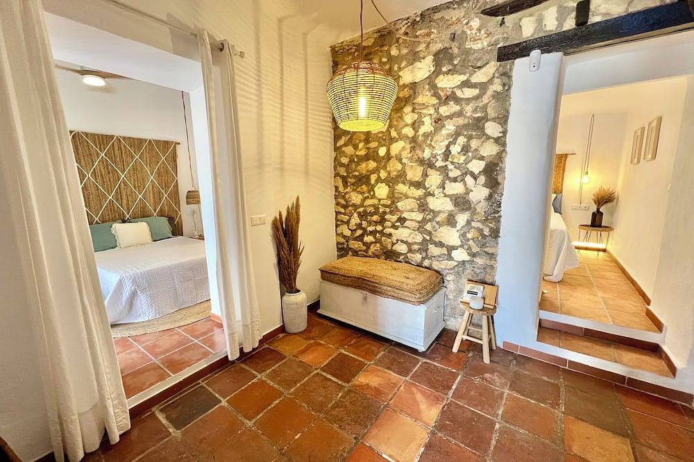 Beautiful village house with sea views in the heart of Altea's old town in Town of Altea, Altea Spagna