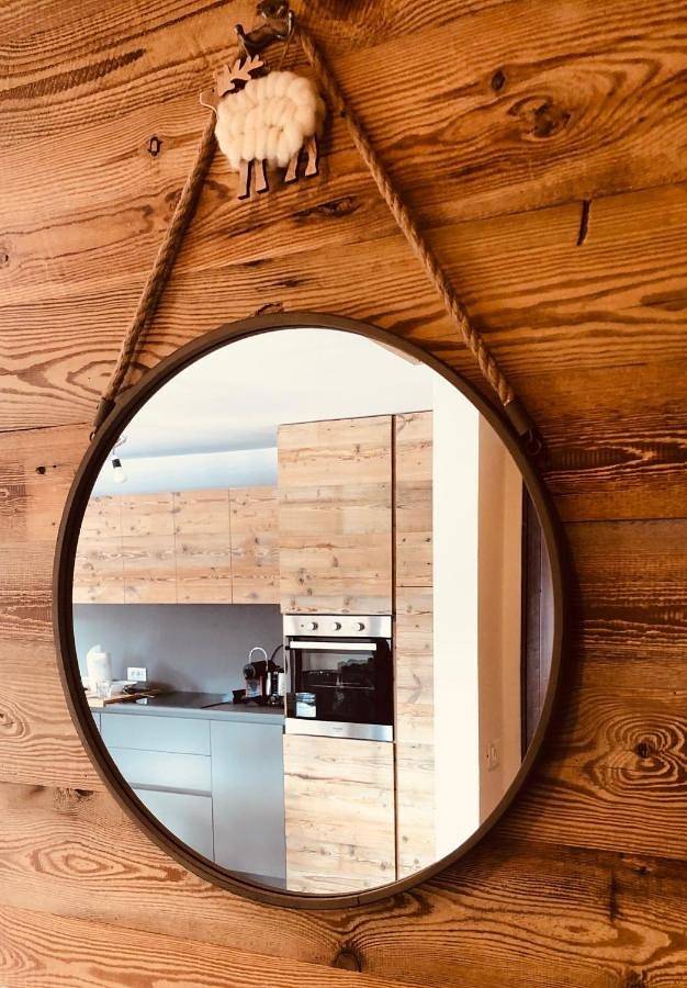 Gîte pour 6 personnes, avec vue ainsi que piscine et jardin à Carisolo - 2