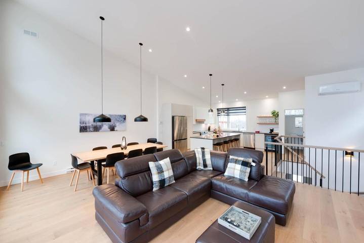 Gîte pour 10 personnes, avec sauna et jacuzzi ainsi que balcon et piscine à Beaupré - 3