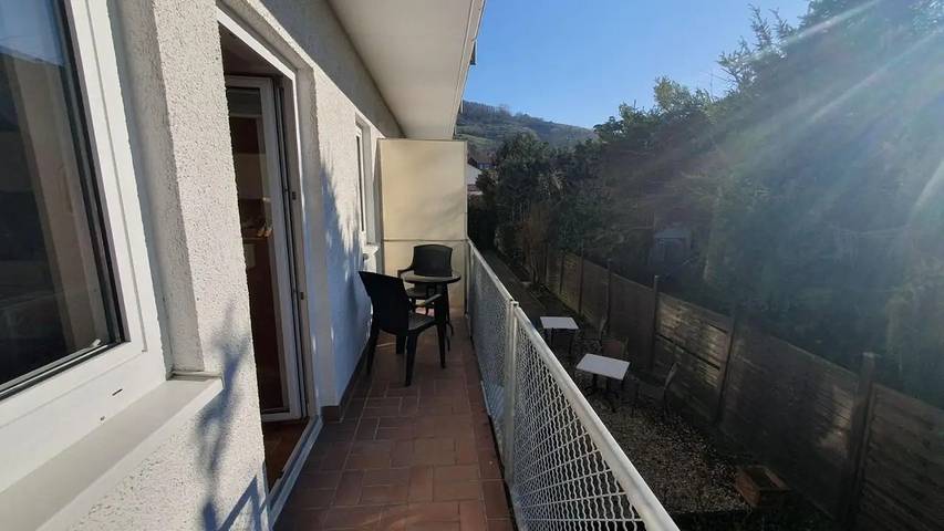 Ferienwohnung für 44 Personen, mit Balkon in Zwingenberg