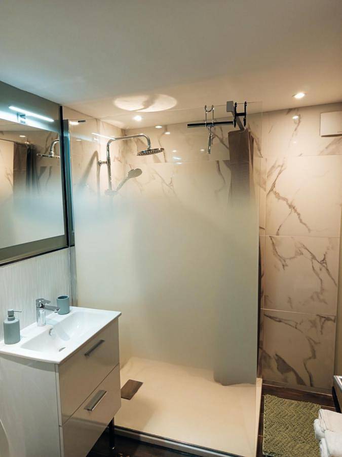 Maison d’hôte pour 3 personnes, avec terrasse et jardin