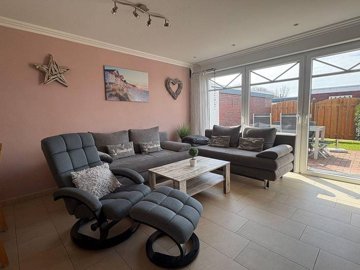 Ferienhaus für 3 Personen, mit Terrasse und Garten in Norden und Umgebung