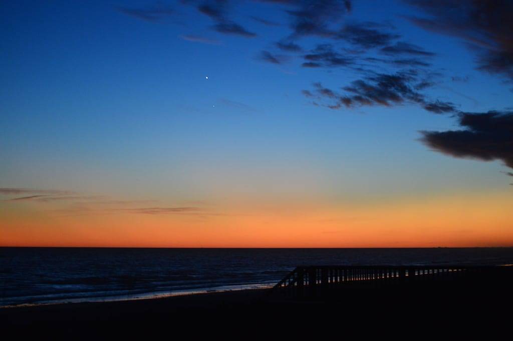 Gemütliches Cottage, 1,6 km vom Holden Beach und dem Bootsanleger entfernt. Hundefreundlich !! in Brunswick County