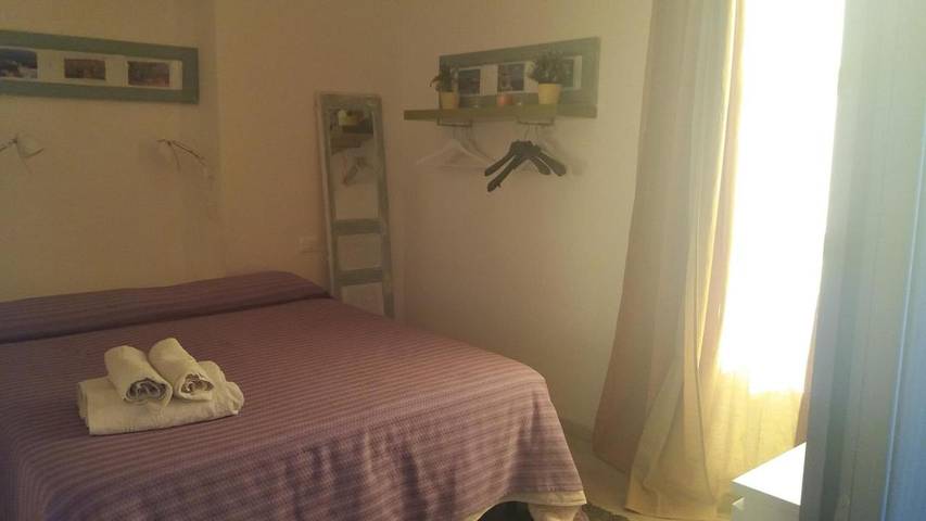 Gîte pour 2 personnes, avec balcon et vue à Santa Marina Salina - 4