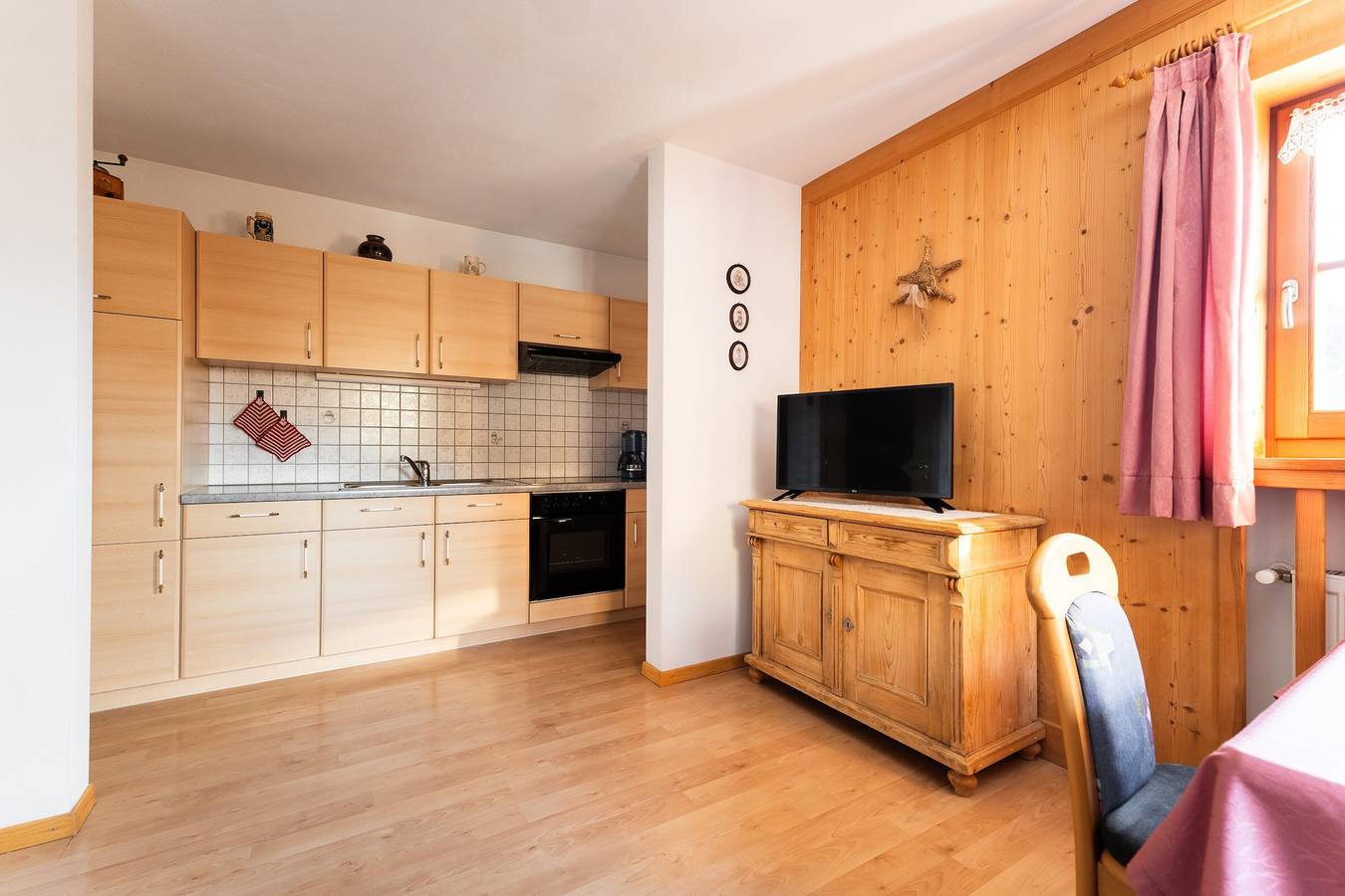 Appartamento intero, Appartamento Grafaierhof "Schwan" con vista sulle montagne in Castelrotto, Dolomiti Superski