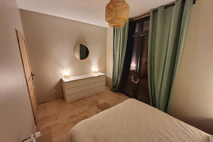 Location de vacances pour 8 personnes, avec jardin et terrasse à Cottévrard - 3