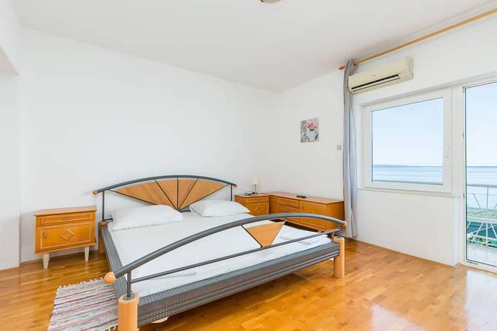 Apartamento entero, Apartamento-estudio en la playa Podstrana, Split in Podstrana, Condado de Split-Dalmacia