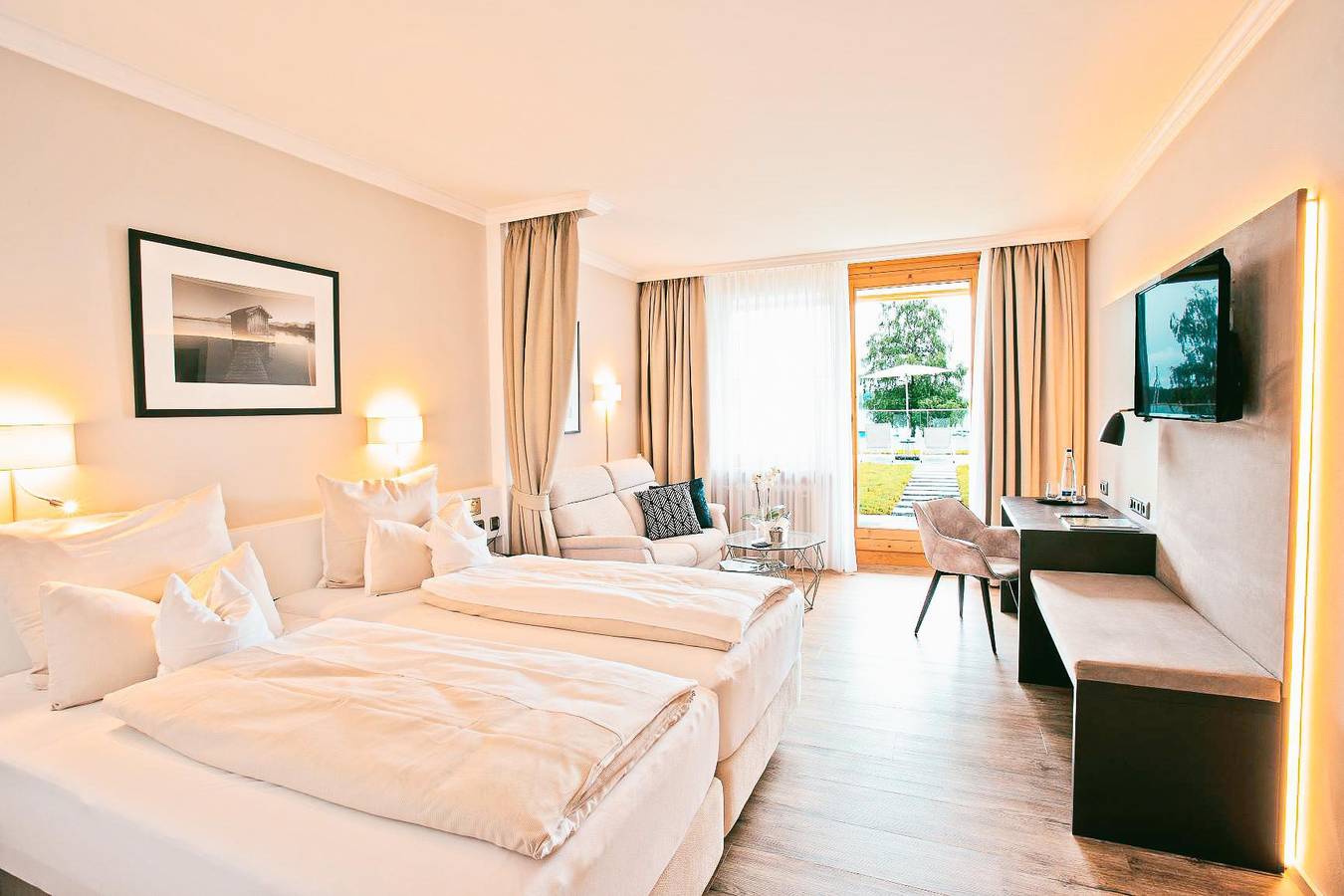 Yachthotel Chiemsee - double room lakeside in Prien, Prien am Chiemsee